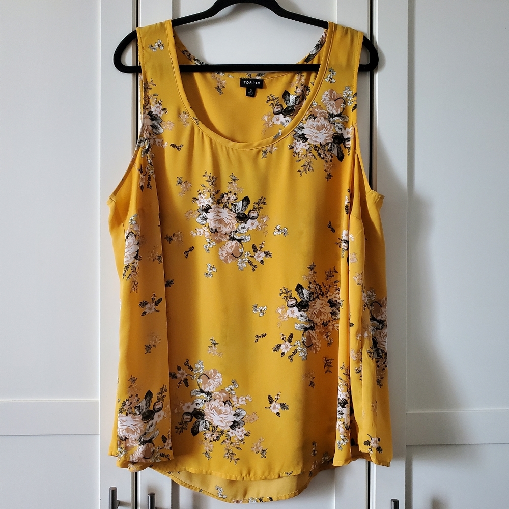 Torrid Mustard floral Blouse